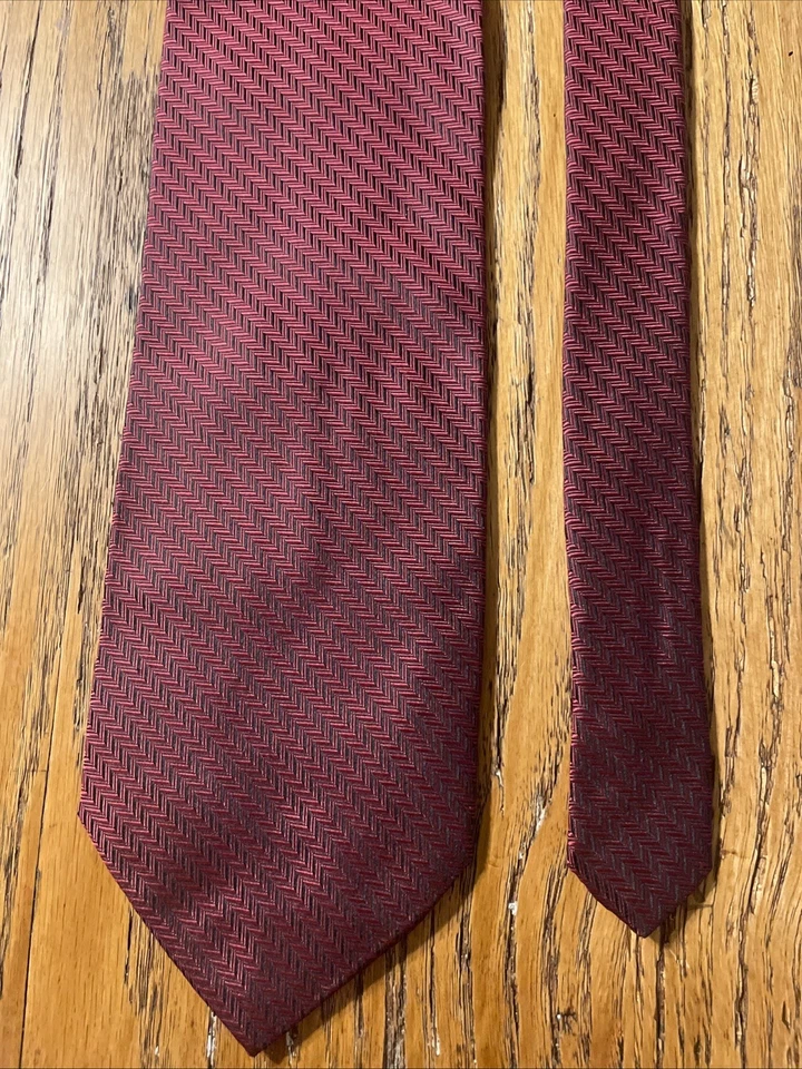 Corbata de alta costura Pierre Balmain usada en excelente estado para hombre hecha en EE. UU. HBT geométrica Foto 4 de 4