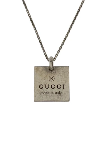 Collana Gucci placca quadrata logo argento usata