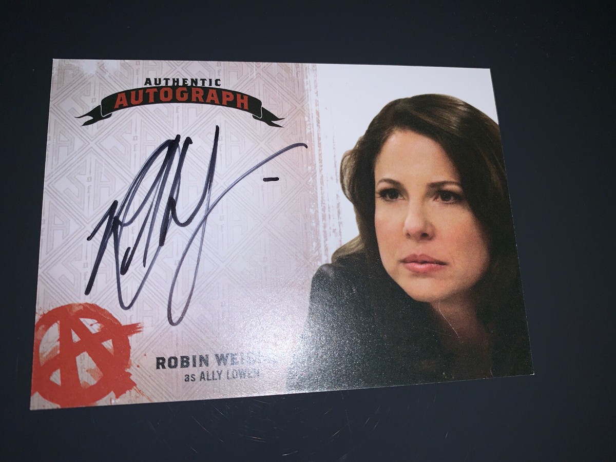 Sons Of Anarchy Seasons 4&5 Authentic Autograph Of Robin Weigert