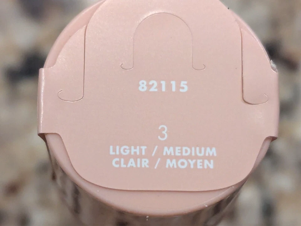 E.L.F. Halo Glow Liquid Filter Highlighter elf #3 Light Medium 1.06 fl oz #82115 - Image 3 of 4