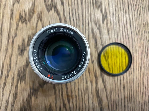 Contax Carl Zeiss Sonnar 90mm F2.8 T* Lens for Contax G1 G2 excellent condition