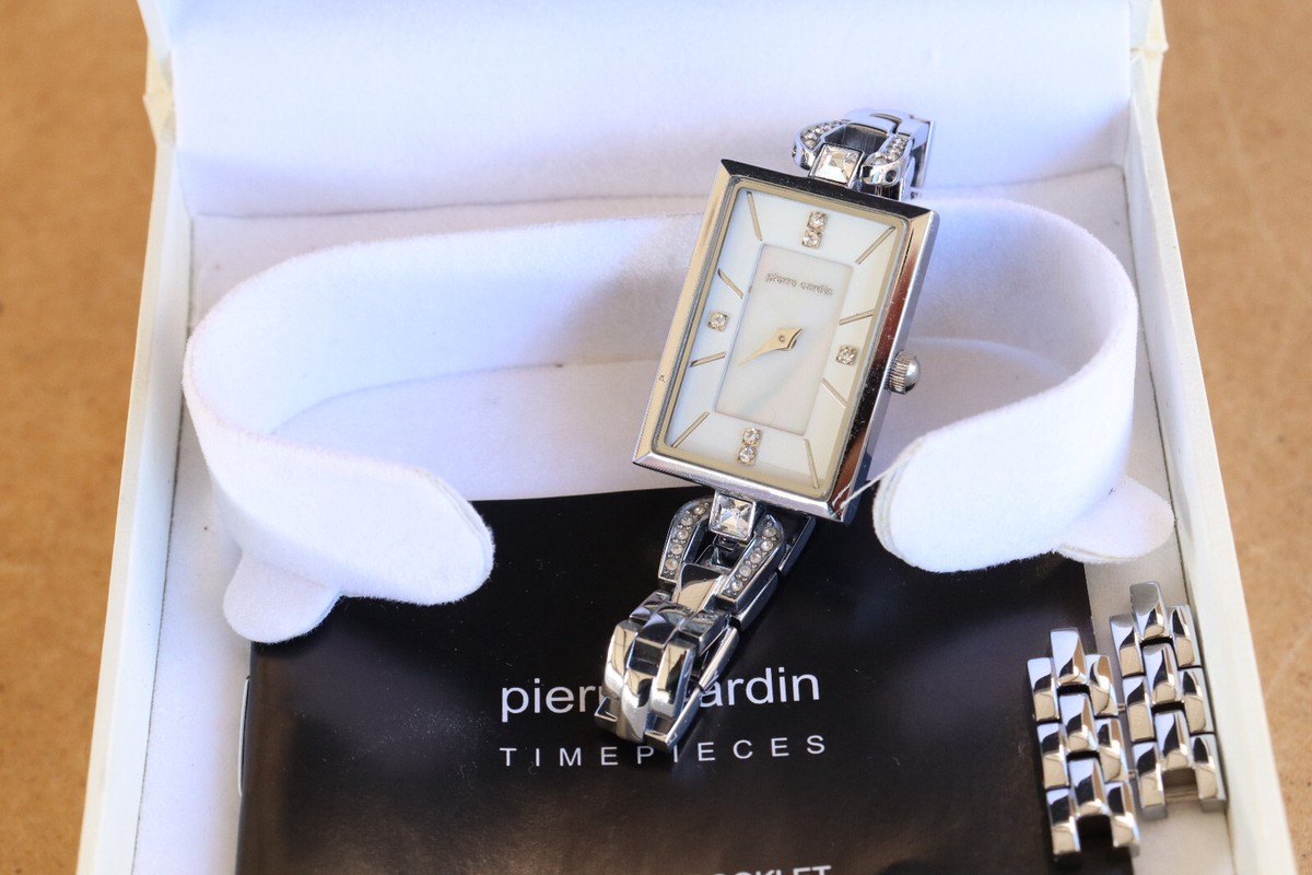 Pierre Cardin Silver Watch and Jewelry Set Pierre Cardin Vintage Ladies Wrist Watch and Jewelry Set  main image 4