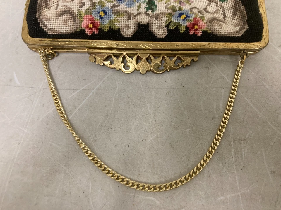 Cartera de Colección Pequeña Punta de Aguja Floral Rosas Marco Tono Dorado (Hecho en Austria) Foto 3 de 4