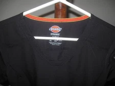 Dickies Women's Dynamix Scrub Top DK730 Solid Black Short Sleeves, V-Neck Small