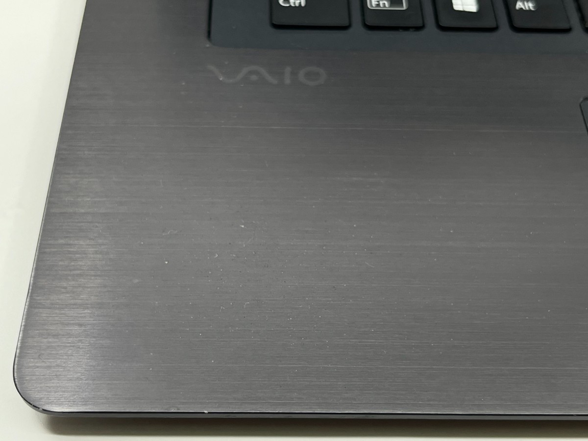 Black Sony Vaio Flip SVF15N17CXB i7-4500U 8 GB RAM 1 TB HDD Screen