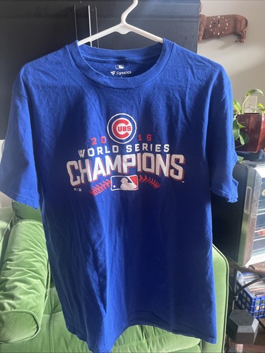 Chicago Cubs 2016 MLB World Series Champions Fanatics Men's Graphic T-Shirt L