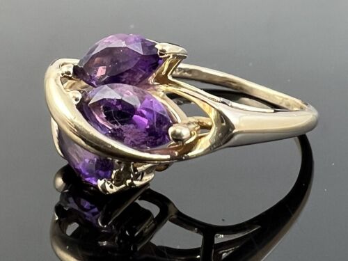 Anillo de acento amatista de diamantes marquesa de oro amarillo 14 K talla 6,5