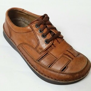 birkenstock walking shoes