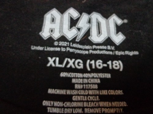 AC DC FOR THOSE ABOUT TO ROCK WOMEN'S BLACK T-SHIRT XL (16-18) - Picture 3 of 6