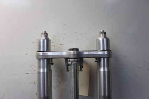 1996 - 1999 GSXR 750 OEM FORKS TRIPLES AXLE STRAIGHT NEED SEALS GX377 - Picture 15 of 17