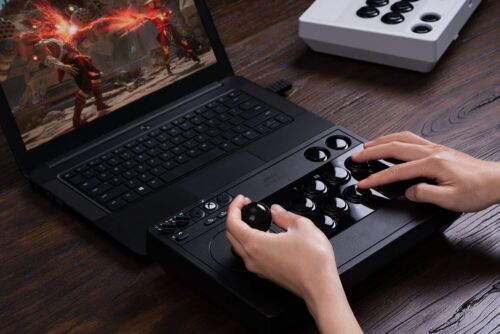 8Bitdo Arcade Stick for Xbox Series X|S Xbox One Windows 10 Arcade Fight Stick - Picture 5 of 36