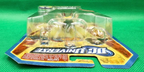 Wonder Woman DC Universe 75 Years of Super Power w/Collector Button NEW SEALED