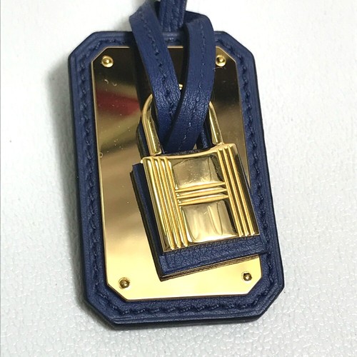 HERMES Oh Kelly Pendant GM Cadena motif Necklace VeauSwift blue/GoldHardware - Picture 3 of 12
