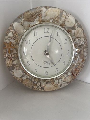 Lucite Sea Shell Wall Clock “Sands of Time” Battery Operated Quartz Vintage 8”