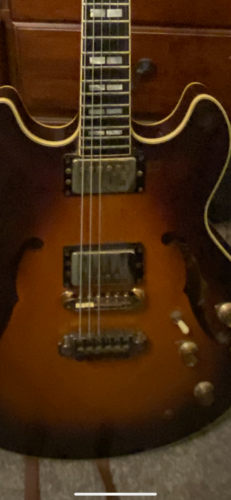 Excellent Yamaha SA2000 Semi-Hollow Electric Guitar, Ebony Fingerboard, Sunburst