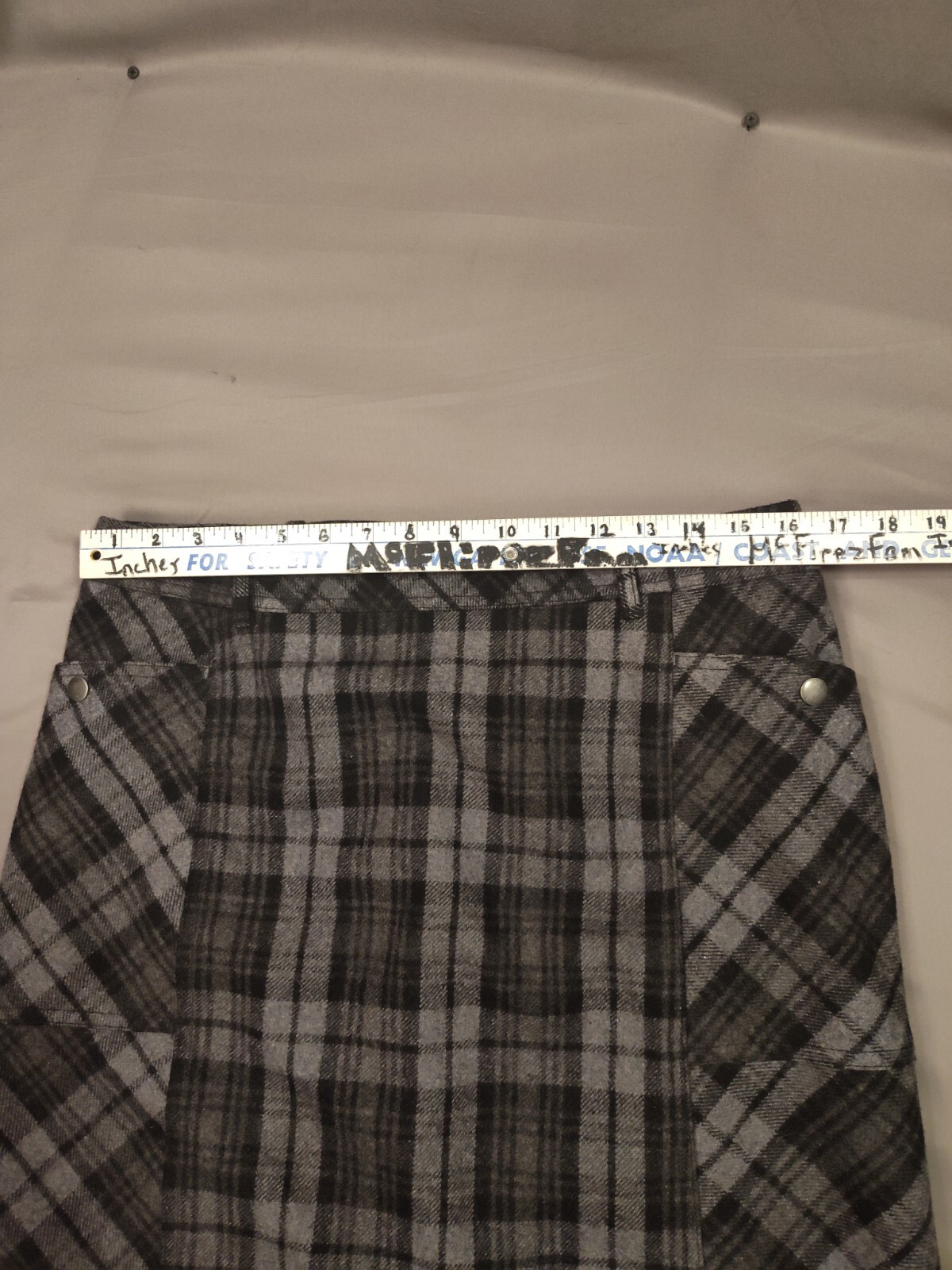 Picture 4 of 16