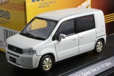 EBBRO 43277 SCALA 1:43 2002 HONDA SPIKE MOBILIO MODELLINO AUTO PRESSOFUSO BIANCO PERLA