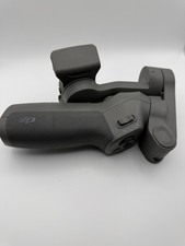 DJI Osmo Mobile 3 - Gimbal Stabilizer
