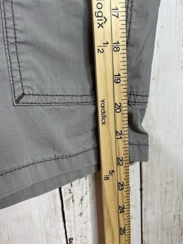 Wrangler Men's Shorts 44 Gray Lightweight Cargo Waist Pockets High Rise Pockets - Picture 4 of 10