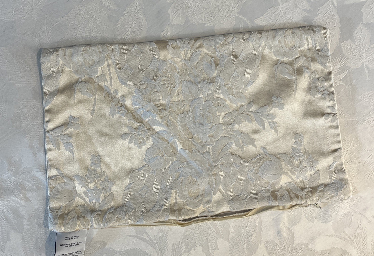 CROSCILL WHITE LABEL GOLD FLORAL  (2) EURO PILLOW SHAMS 21 X 23 + 1 LUMBAR 3PC