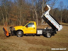 Ford F550 4x4  Dump Truck W/ 9' Snow Plow - Aluminum Dump - 4-Wheel Drive - RARE