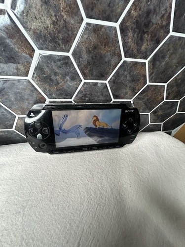 Sony PSP-1001 Portable Handheld Video Game Console Bundle - Picture 8 of 13