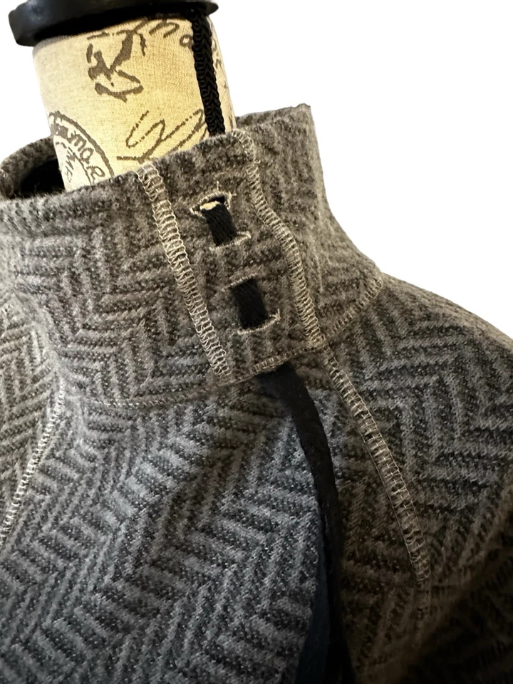 Suéter Prana Mattea Para Mujer Cuello Embudo Lana Chevron Gris/Negro Talla Grande Nuevo Foto 3 de 4