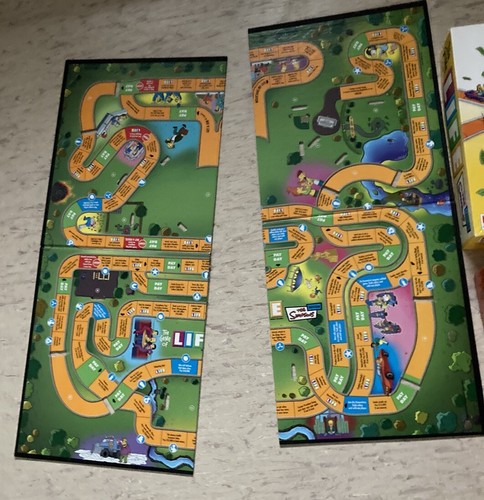 The Simpsons Game Of Life Edition MB Games Family Fun - Picture 12 of 15