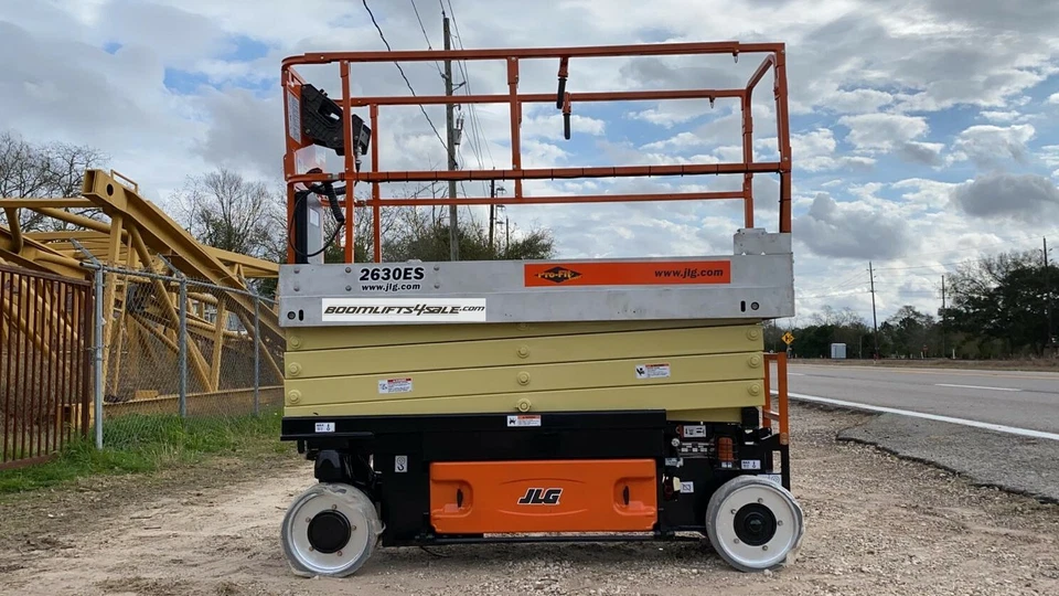 JLG 2630 electric scissor lift aerial *REFURBISHED - WARRANTY - DEALER ie Genie - Изображение 2 из 4