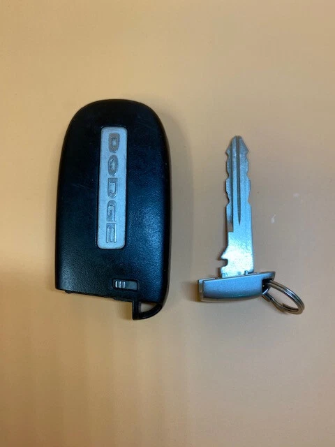 2019 DODGE CHARGER OEM Key - Vehicle Foto 3 de 3