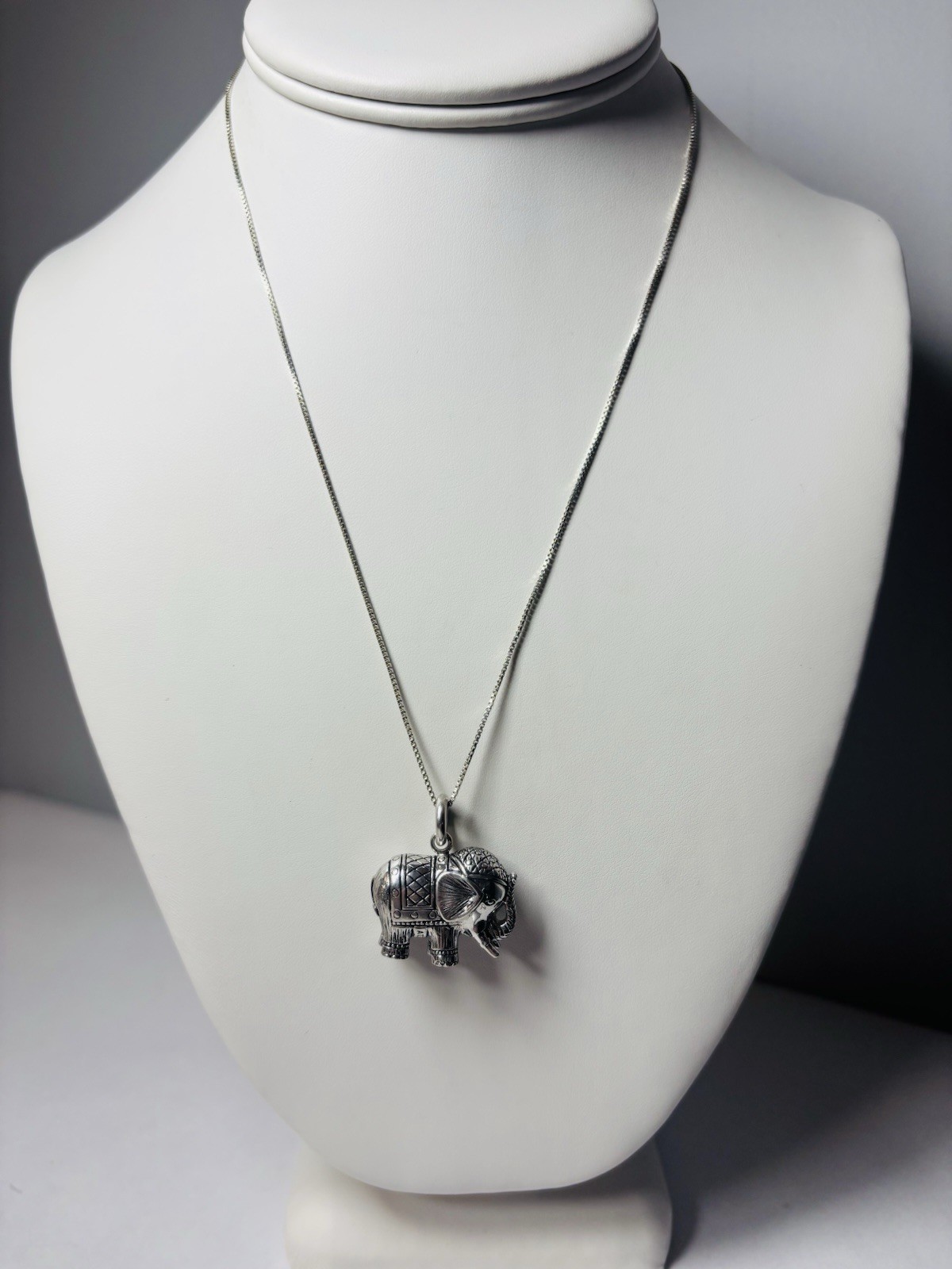 Signed AGI Solid STERLING SILVER 925 GOOD LUCK El… - image 2