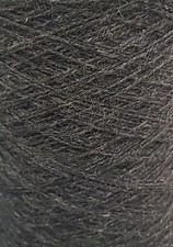 4 lb 11. 4 oz New Zealand Wool Yarn Weaving, Knitting Art Lot 800 ypp Tweed