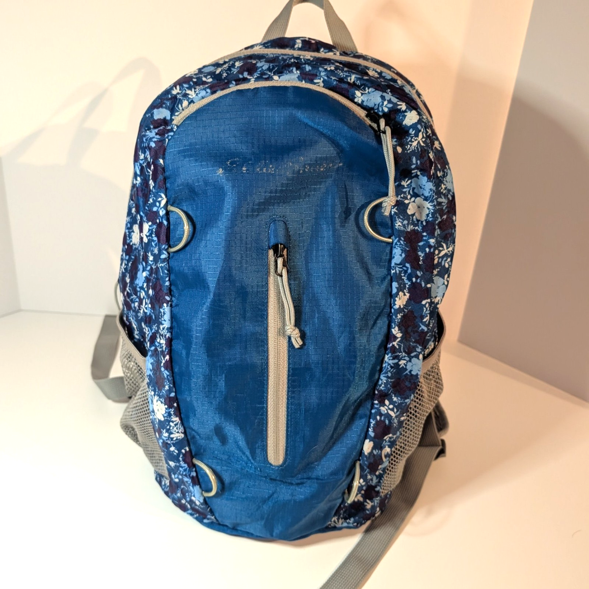 Eddie Bauer Turquoise Floral Daypack Eddie Bauer Packable Backpack Blue Floral Fold-Up Stowable  main image 2