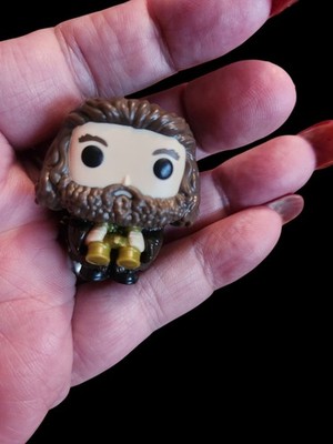 HARRY POTTER RUBEUS HAGRID  Mini Figure Replacement Featured Limit Ed Candy Eggs