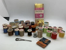 Lot of Vintage Wooden Spools Thread Colors Brands/Sizes Craft Collectable