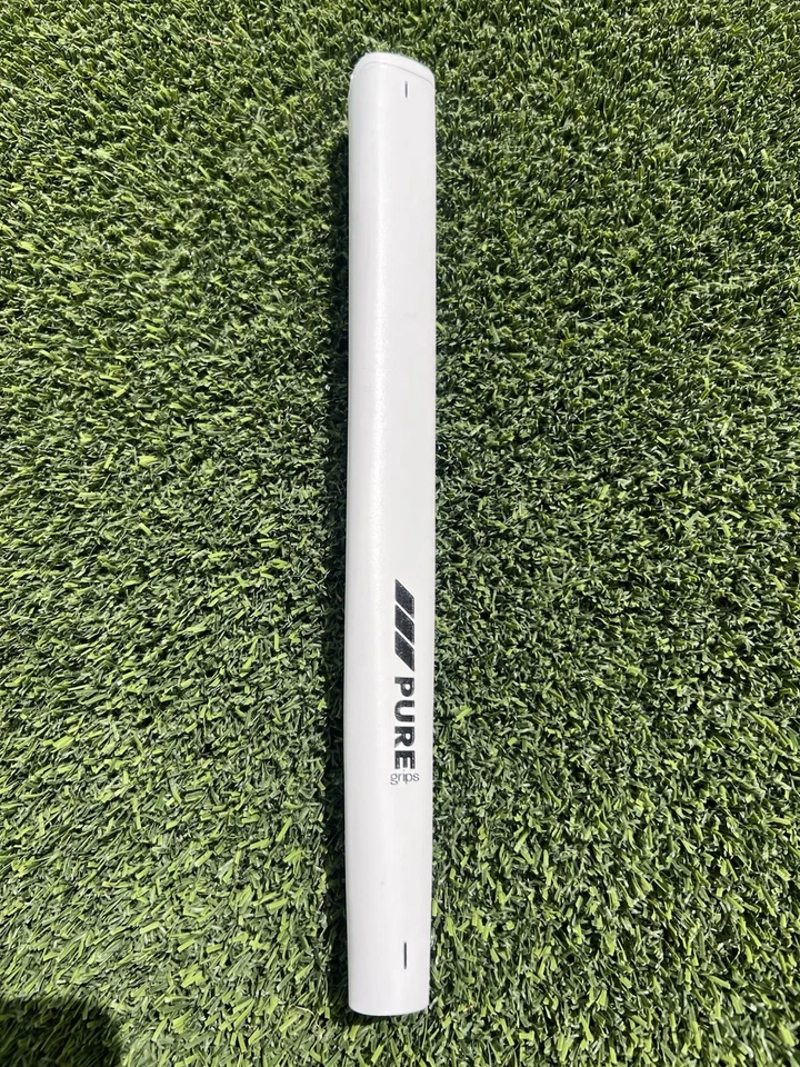 Punho de putter PURO branco médio NOVO - Imagem 3 de 4