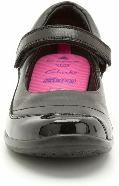 clarks daisy and friends shoes