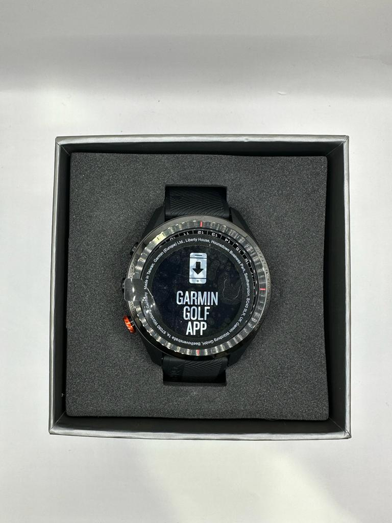 Garmin Approach S62 Premium Golf GPS Watch Built-in Virtual Caddie