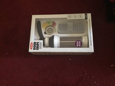 Oxo Good Grips Cookie Press Stainless Disks + 12 disc Storage Box Instructions