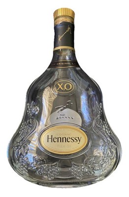 Hennessy Cognac X.O. 750ml 化粧箱付き Hennessy XO NBA Limited Edition(Wooden Box) 750ml - Lime Liquor