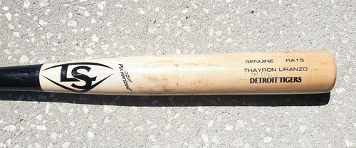 Tigers THAYRON LIRANZO 2024-25 Game Used Louisville Slugger Cracked Bat
