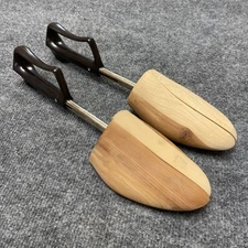 VINTAGE SHOE KEEPERS BY ROCHESTER SHOE TREE CO WOODEN SHOE KEEPERS