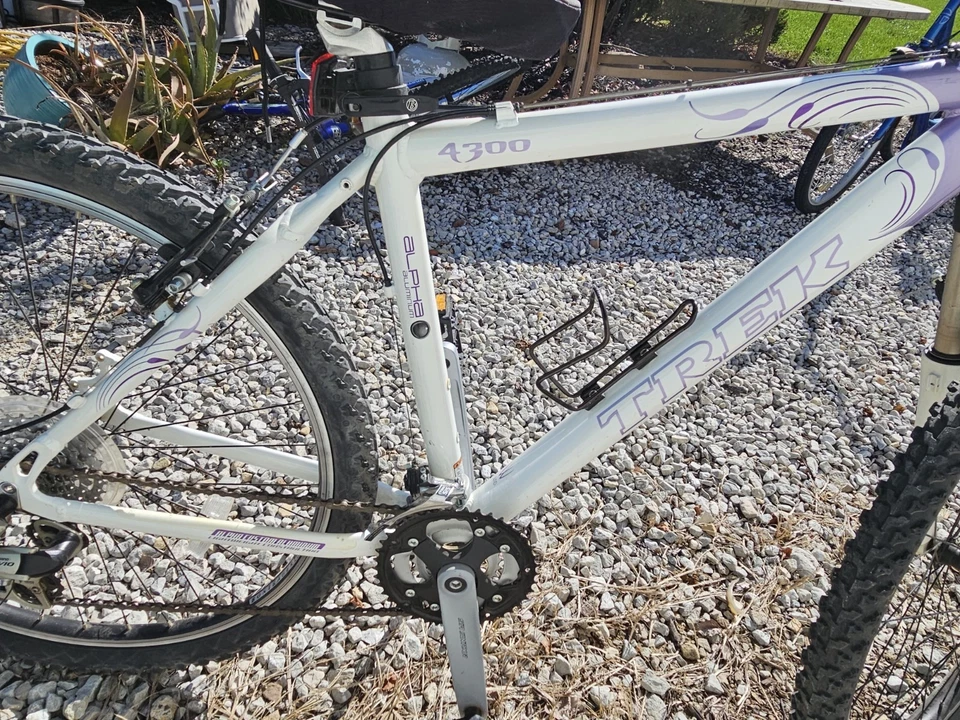 Bicicleta Trek Verve 3 para mujer Foto 2 de 4