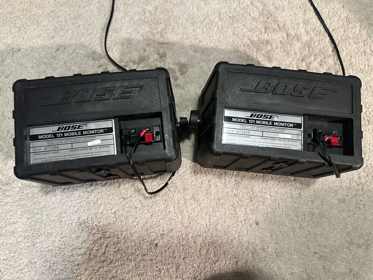 Pair of Bose 121 mobile monitor indoor outdoor speaker set Pair of Bose 121 mobile monitor indoor outdoor speaker set