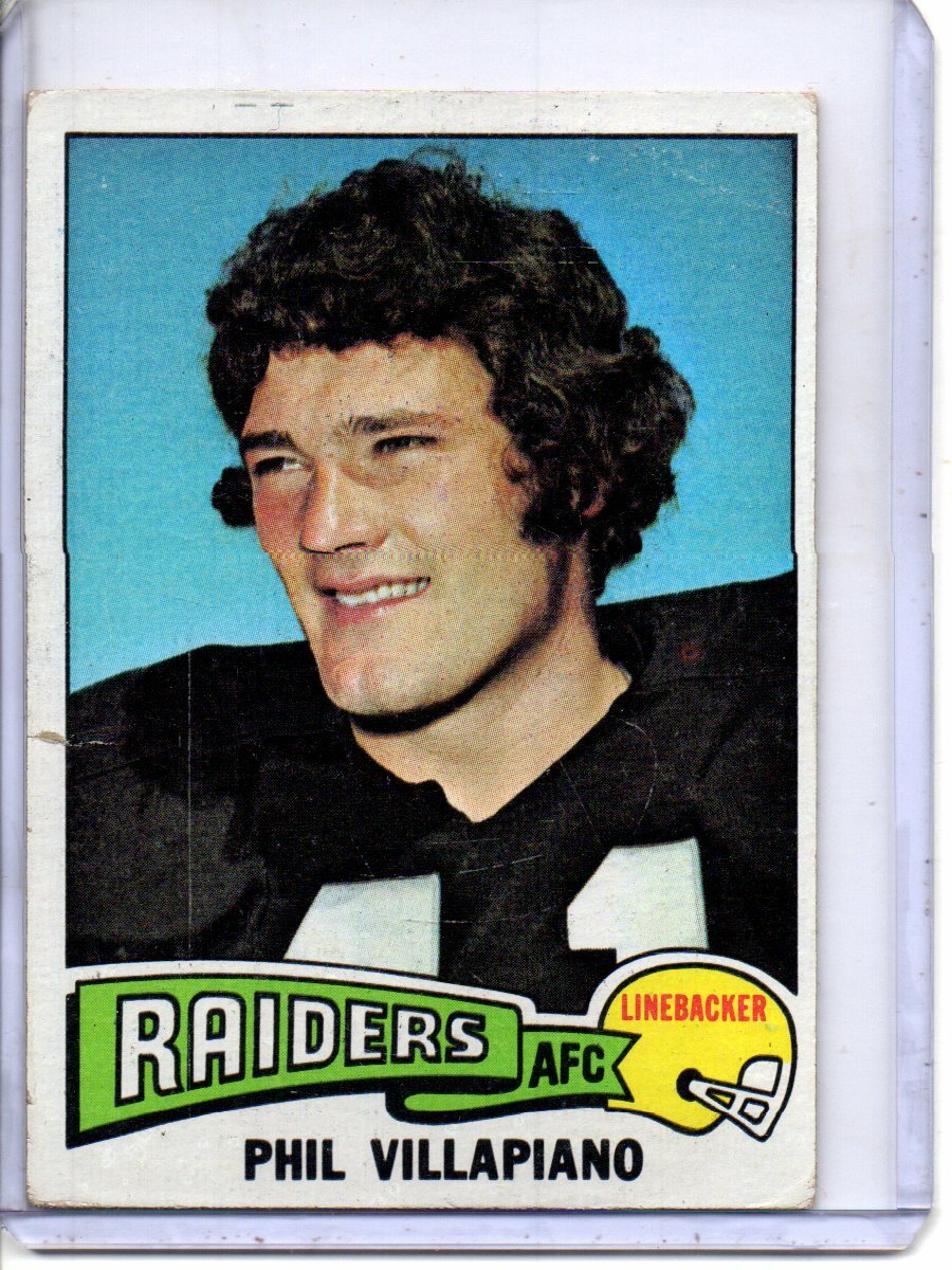 1975 TOPPS #320 PHIL VILLAPIANO OAKLAND RAIDERS