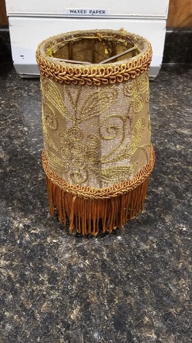 Vintage Minature Fringed And Fabric Lamp Shade Beautiful Collectable - Picture 1 of 9