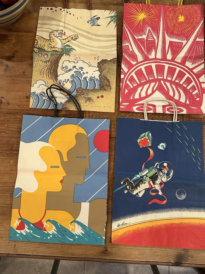 4 VTG Bloomingdales Bags In Cooper Hewitt Smithsonian Design Museum For Sale - Image 2 of 4