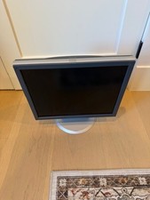  221  EIZO 19" Color LCD Monitor DSHC 1914-DC