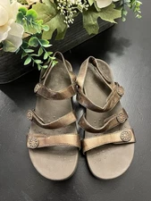 Vionic 44 Cathy Orthaheel Triple Strap Bronze Brown Leather Upper Sandals Sz 7