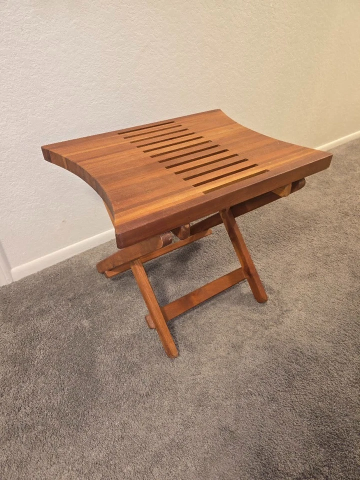 Mesa auxiliar plegable vintage hecha a mano de 22" cuadrada de teca náutica interior exterior Foto 3 de 4